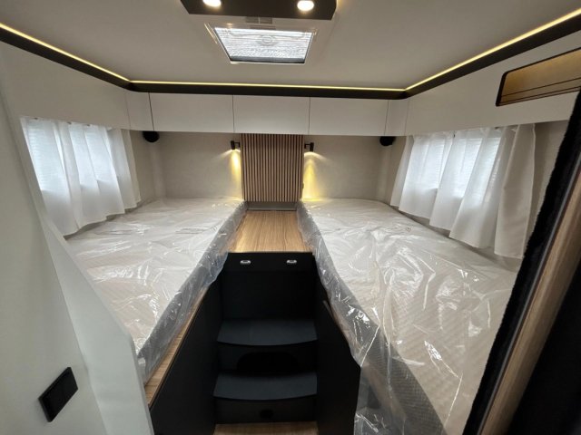 Pilote P 720 FGJ Selection - EDITION PRINTEMPS - Photo 4