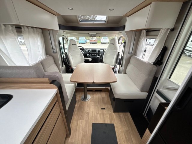 Pilote P 740 FC Evidence ÉVIDENCE - Photo 5