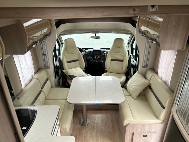 Rapido 696 F Premium Edition - Photo 14