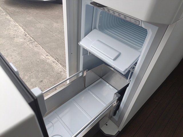 Volkswagen Grand California 600 - Photo 9