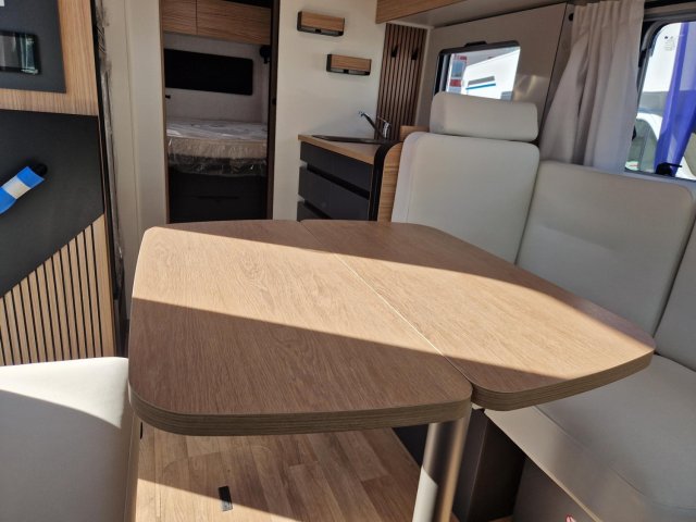 Bavaria Initial I740FC Nomade - Photo 5