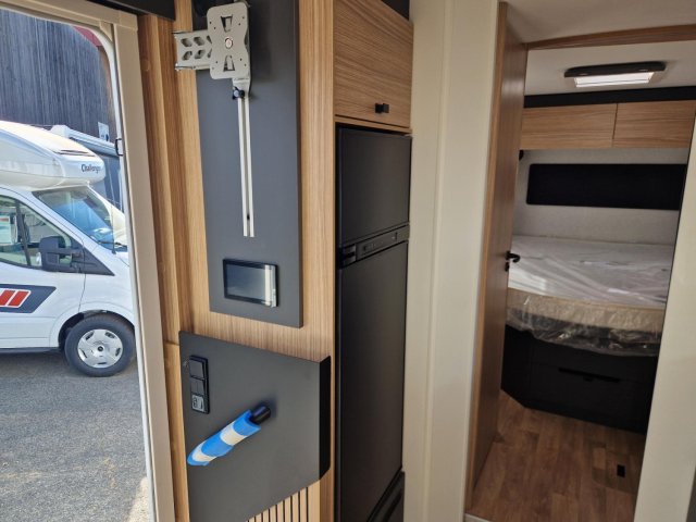 Bavaria Initial I740FC Nomade - Photo 7