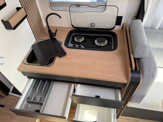 Bavaria Initial I740FC Nomade - Photo 9