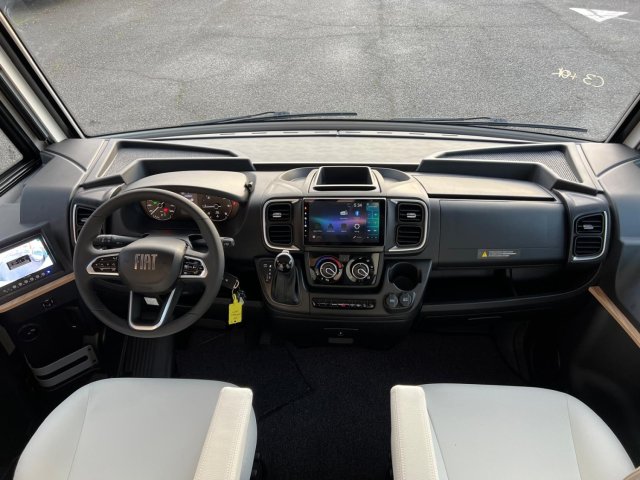 Bavaria Initial I740FC Nomade - Photo 8