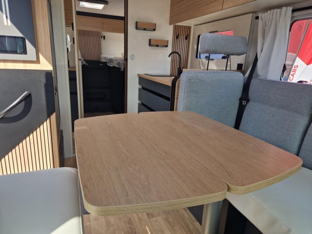 Bavaria Initial I740FGJ Nomade - Photo 6