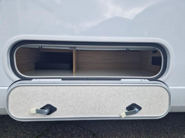 Bavaria Initial I741FC Unik - Photo 3