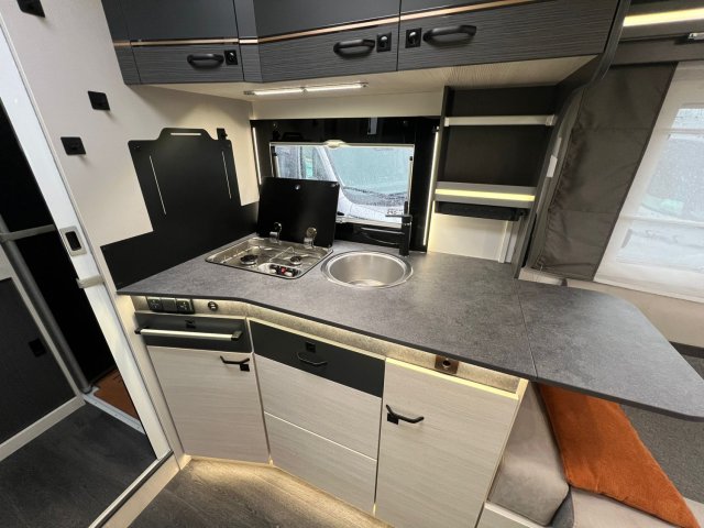 Challenger 260 Graphite Premium EDITION - Photo 4