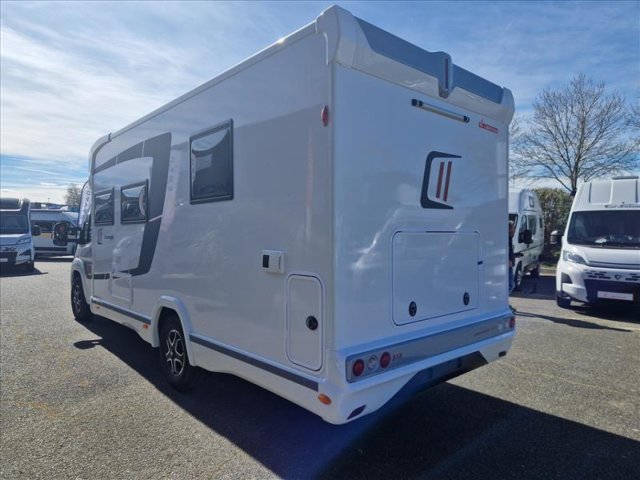 Challenger 318 Anniversary Edition - Photo 2