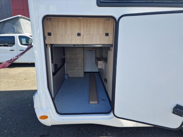 Challenger 318 Anniversary Edition - Photo 3