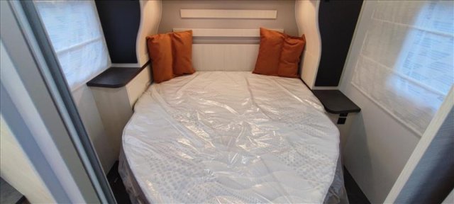 Challenger 328 Graphite Ultimate - Photo 3