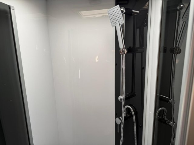 Challenger 380 Break Edition - Photo 10