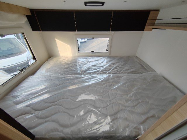 Challenger 384 Etape Edition - Photo 17