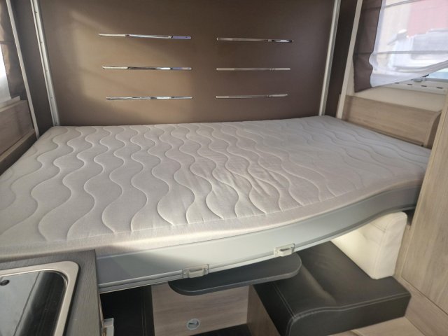 Challenger Genesis 274 - Photo 6