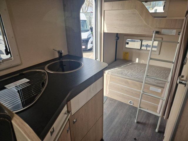 Challenger Genesis C256 - Photo 7