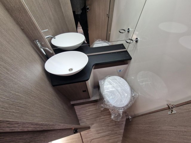 Eden Camp C 699 LC - Photo 9