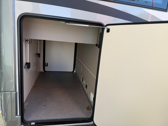 Eden Camp H 740 GLC - Photo 9