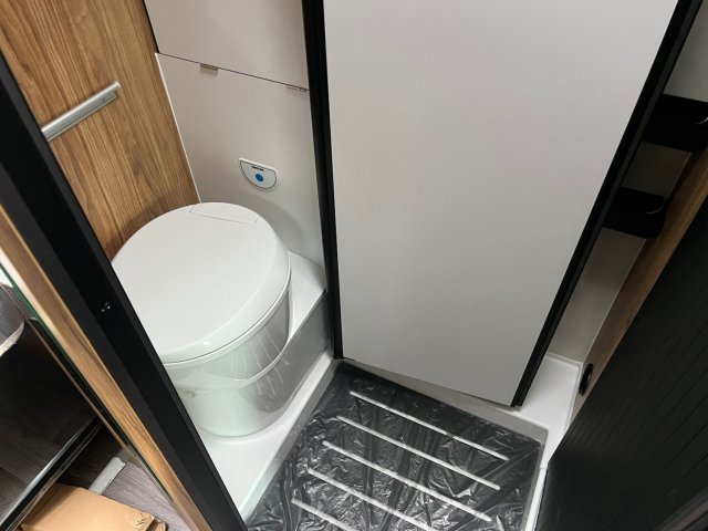 Font Vendome Forty Van FORTYVAN 4X2 - Photo 5