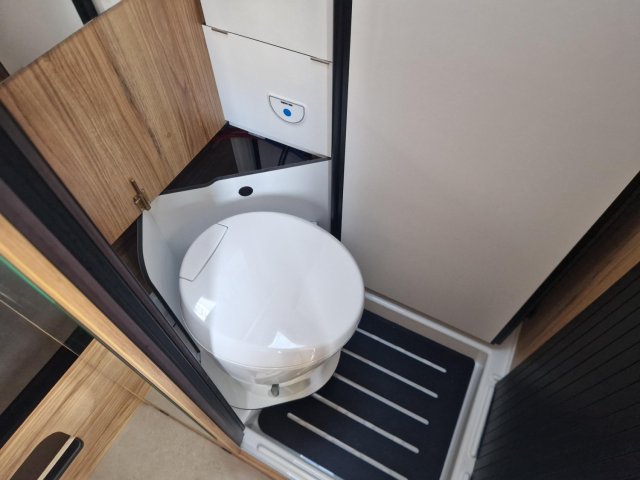 Font Vendome Leader Camp Confort - Photo 9