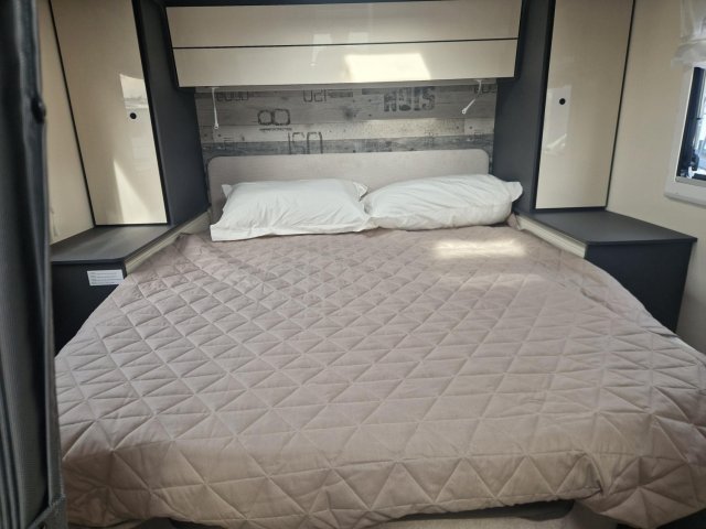 Mc Louis Yearling 81 - Photo 7