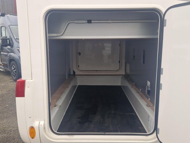 Rapido 696 F Premium Edition - Photo 2