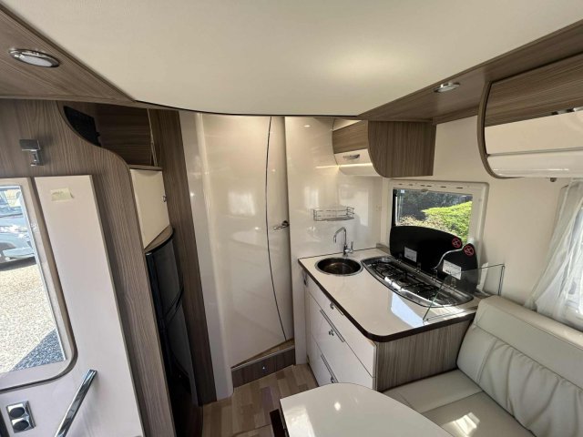 Autostar Privilege P 693 LC - Photo 12