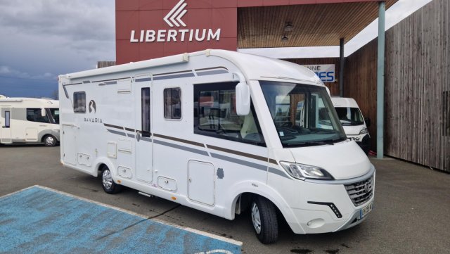 Achat Bavaria Initial I741C Class I 741 C Occasion