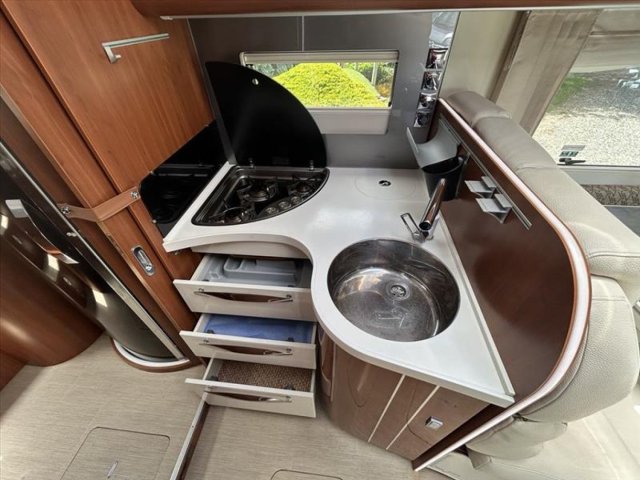 Mobilvetta K-Yacht Tekno Line 85 - Photo 6