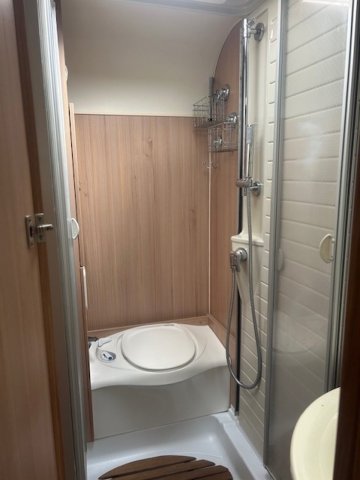 Burstner Ixeo IT 664 - Photo 10