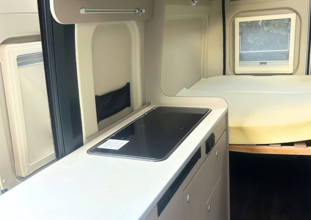 Carado CV 600 fourgon sur peugeot boxer ( groupe hymer ) - Photo 6