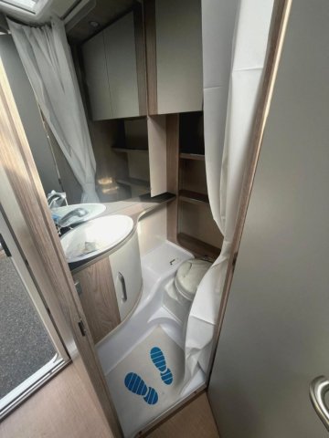 Burstner Premio 395 TS - Photo 4