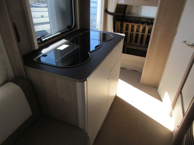 Burstner Premio Life 490 TK - Photo 4