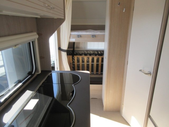 Burstner Premio Life 490 TK - Photo 6