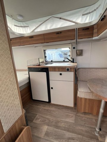 Eriba Familia 310 Touring LEGEND - Photo 8