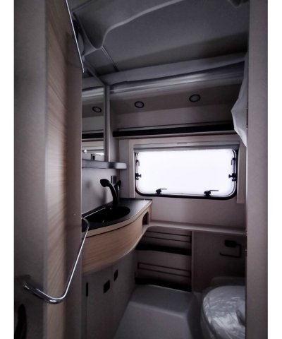 Eriba Touring 530 Harbour Blue - Photo 3