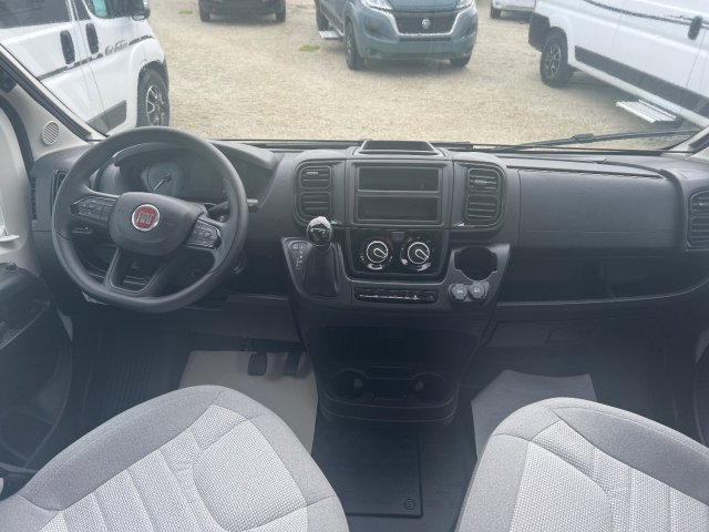 Adria Twin Plus 600 SPB 2024 Boite AUTO - Photo 3