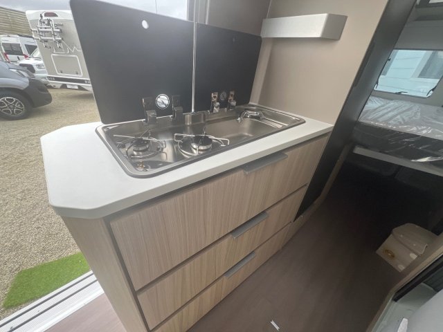 Adria Twin Plus 600 SPB 2024 Boite AUTO - Photo 5