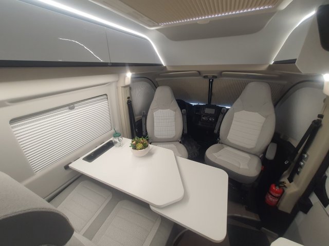 Adria Twin Plus 600 SPB 2024 Boite AUTO - Photo 15
