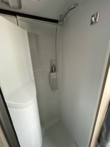 Adria Twin Plus 640 SLB - Photo 8
