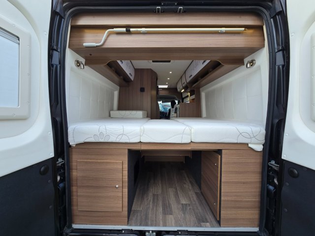 Bravia Swan 636 mobil - Photo 12