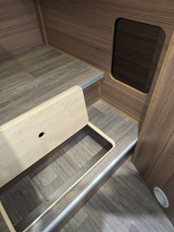 Bravia Swan 636 mobil - Photo 30