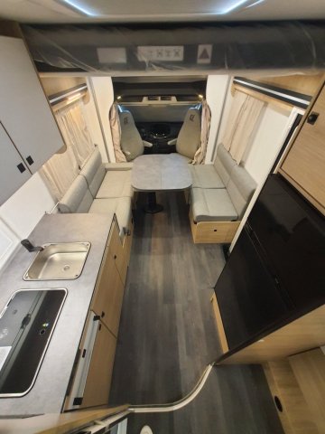 Challenger 260 Break Edition mobilier eames, ambiance sydney - Photo 7