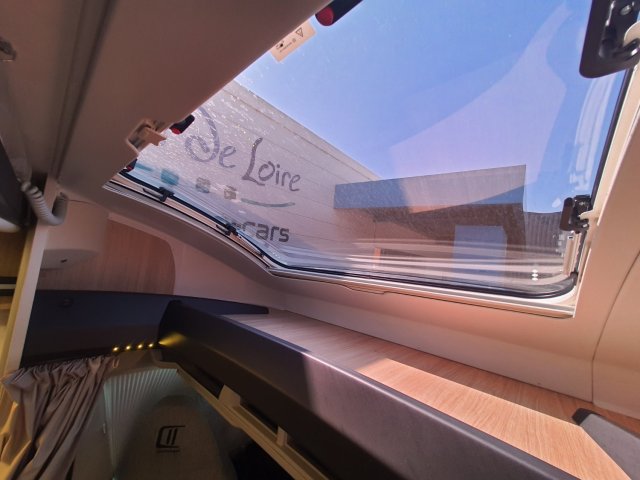 Challenger 260 Break Edition mobilier eames, ambiance sydney - Photo 19