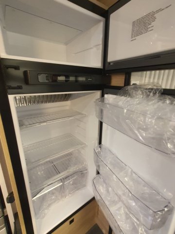 Challenger 260 Break Edition mobilier eames, ambiance sydney - Photo 13