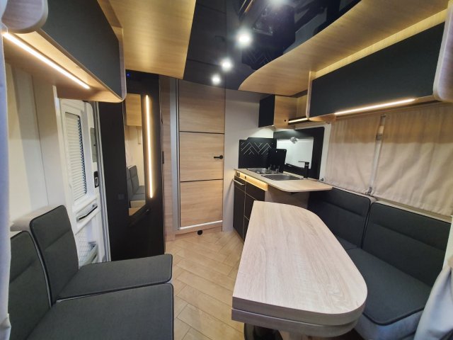 Challenger 328 Etape Edition - Photo 8