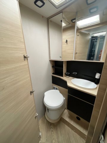 Challenger 384 Etape Edition - Photo 9