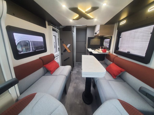 Challenger X 150 Open Edition 2.2 L 140 CV - Photo 11