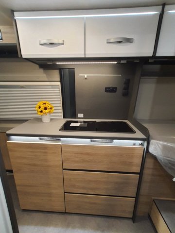 Dethleffs Globetrail Advantage 640 ES ESA 2024 Lits Jumeaux Toit relevable - Photo 15