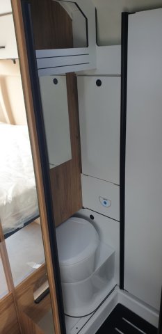 Font Vendome Leader Camp Confort Boite Auto 140 CV - Photo 5