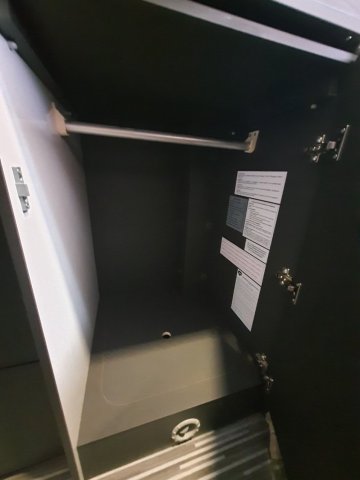 Mc Louis Menfys Van 3 S-Line - Photo 15