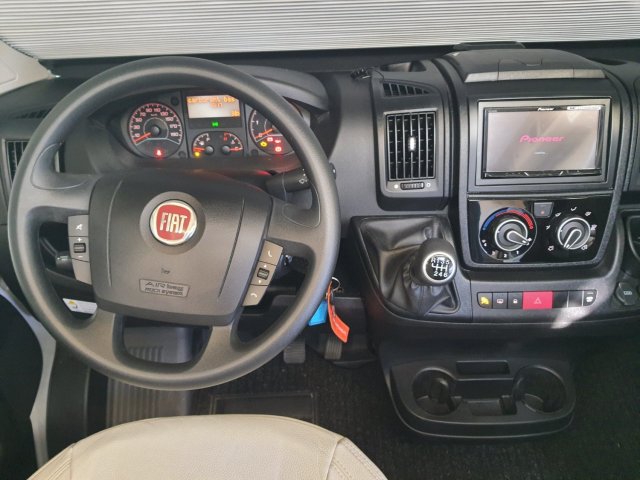 Mc Louis Menfys Van 3 S-Line - Photo 20